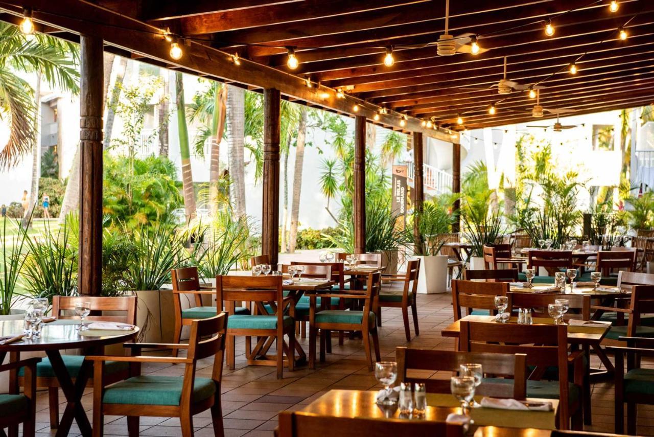 グランド シレニス プンタカナ リゾート カジノ&アクアゲームス オール インクルーシブ Uvero Alto エクステリア 写真 The interior of the restaurant