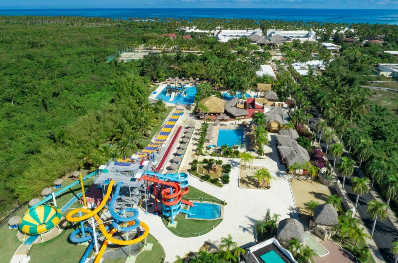 グランド シレニス プンタカナ リゾート カジノ&アクアゲームス オール インクルーシブ Uvero Alto エクステリア 写真 Aerial view of the resort